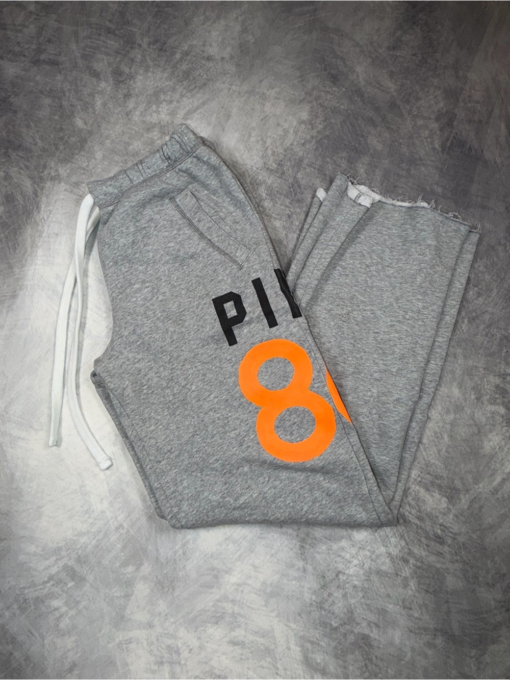 Y2K 2011 PINK Victoria Secret Grey Sweatpants